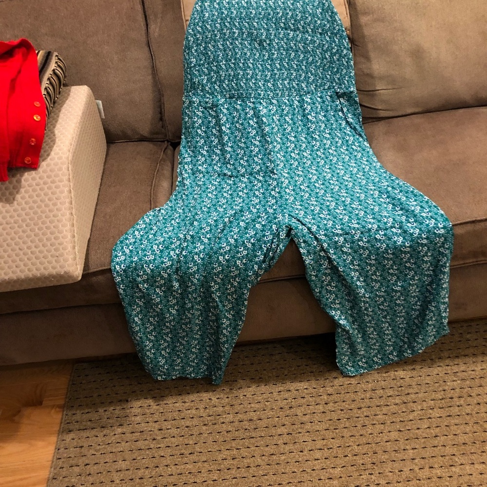 Loft Jumpsuit - Picture 5 of 13